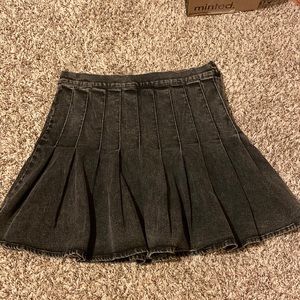 Entro pleated black denim skirt
